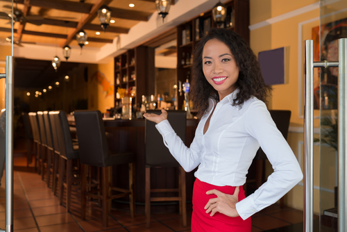 Hostess Roma: come reclutare le migliori hostess per i tuoi eventi